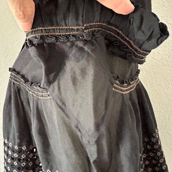 Max & Studio Crew Neck Blouse Slouchy Short Sleeve Ruffle Embroidered Eyelet Min - Picture 8 of 11
